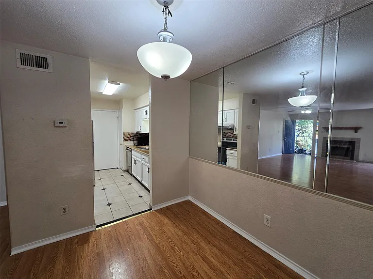 9797 Leawood Blvd #104 — Photo 6