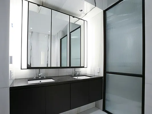 Rented by Sotheby's International Realty | media 44