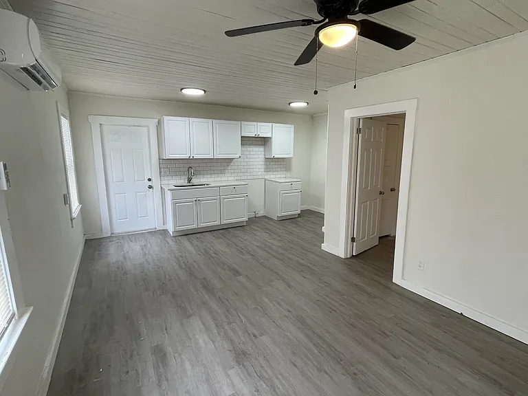 10005 N Arden Ave #A — Photo 6