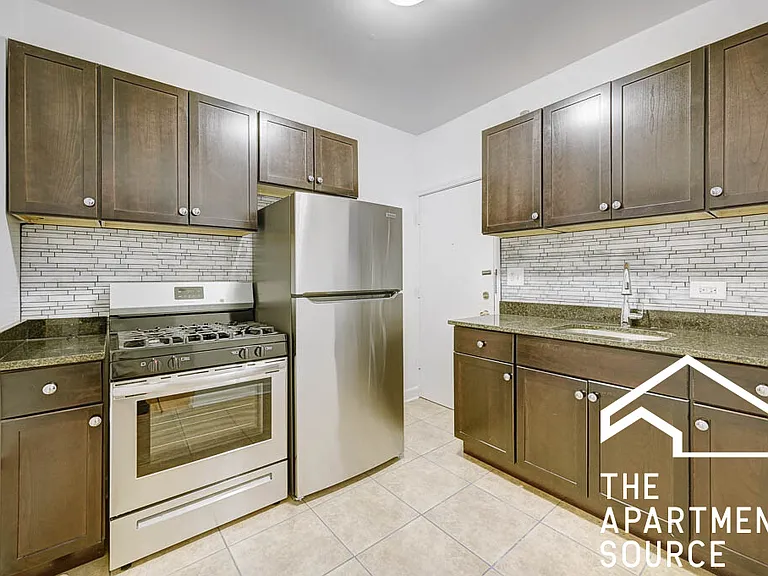 6345 N Magnolia Ave #2J — Photo 1