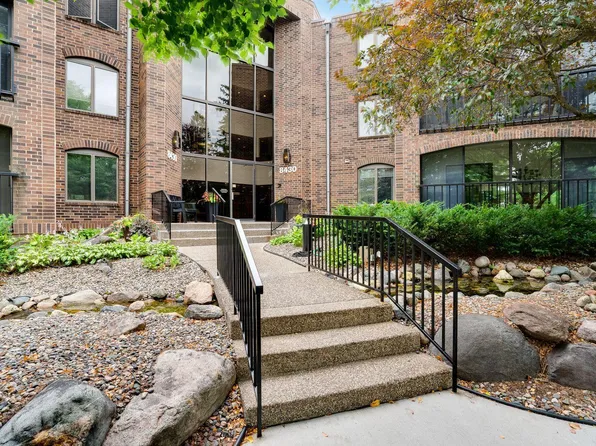 8430 Pennsylvania Rd APT 203, Bloomington, MN 55438