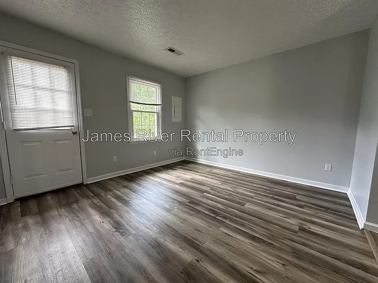 101 Daniel St #C — Photo 5