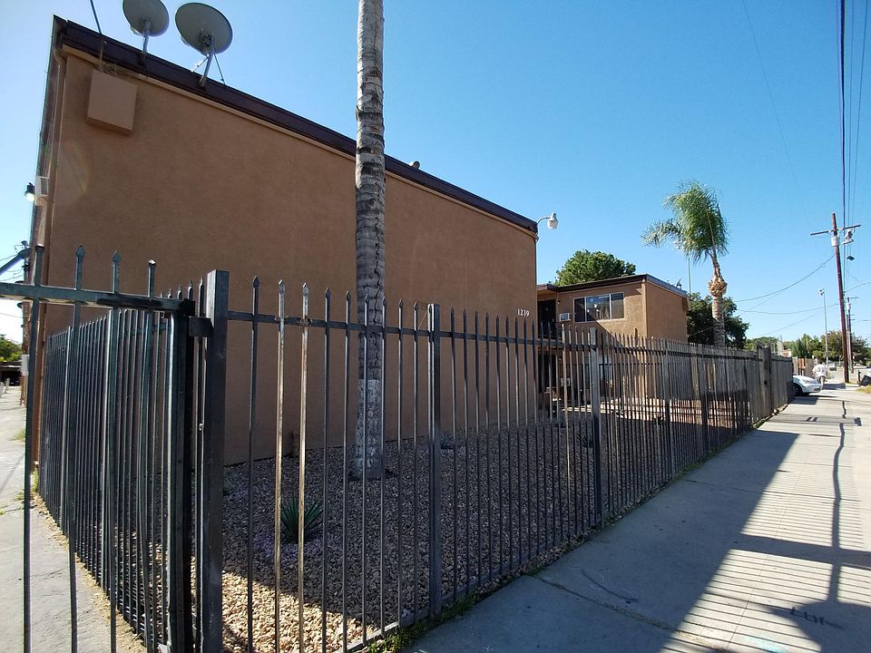 1st image of 1239 W 14th St #18
