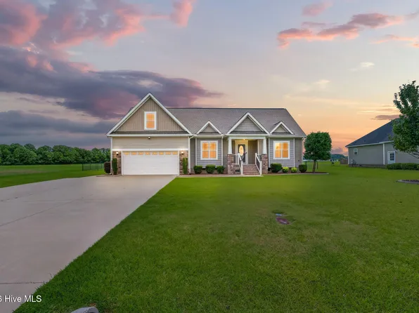 210 Willowbrook Drive, Pikeville, NC 27863