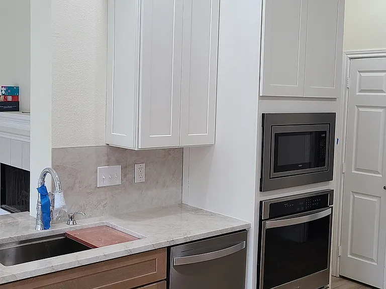 641 Cottonwood Trl — Photo 5