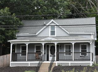 1575 River St, Hyde Park, MA 02136