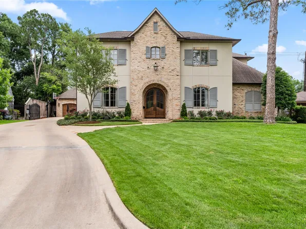 12614 Pebblebrook Dr, Houston, TX 77024