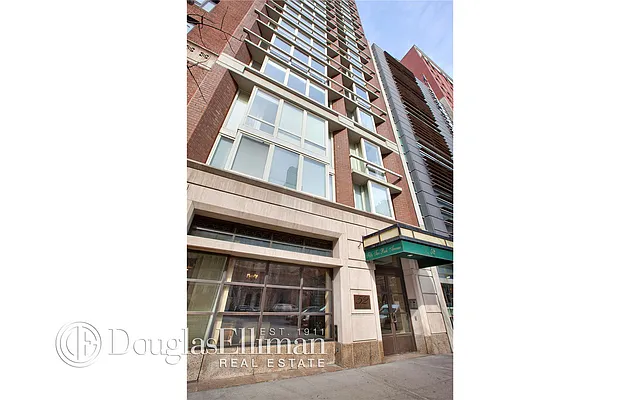 Rented by Douglas Elliman | media 29