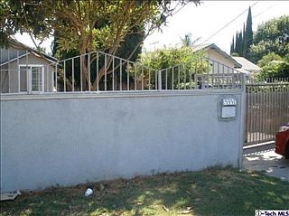 1st image of 15350 Saticoy St