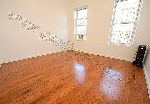 4th image of 161 Mott St APT 15