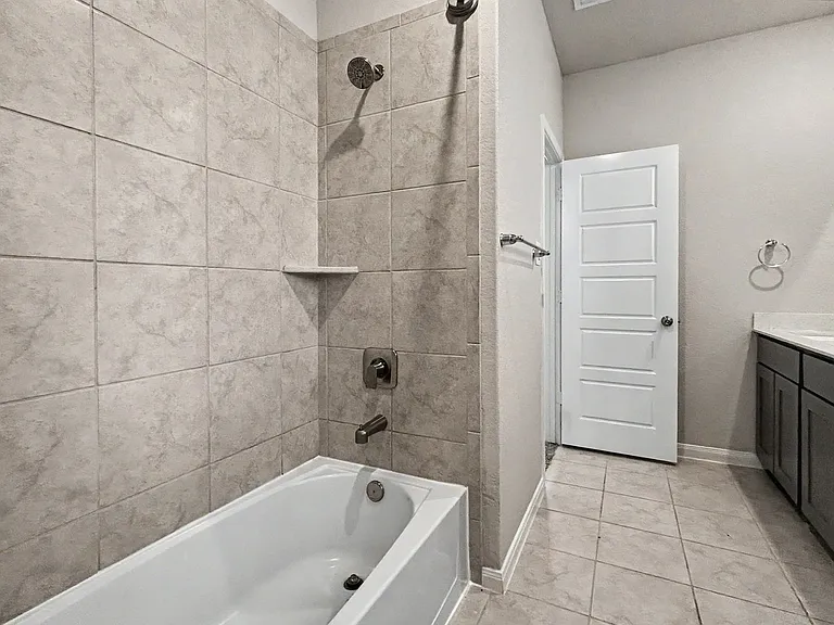 3259 Field Thistle — Photo 23