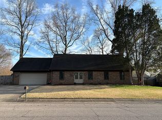 7277 Nottingham Dr, Newburgh, IN