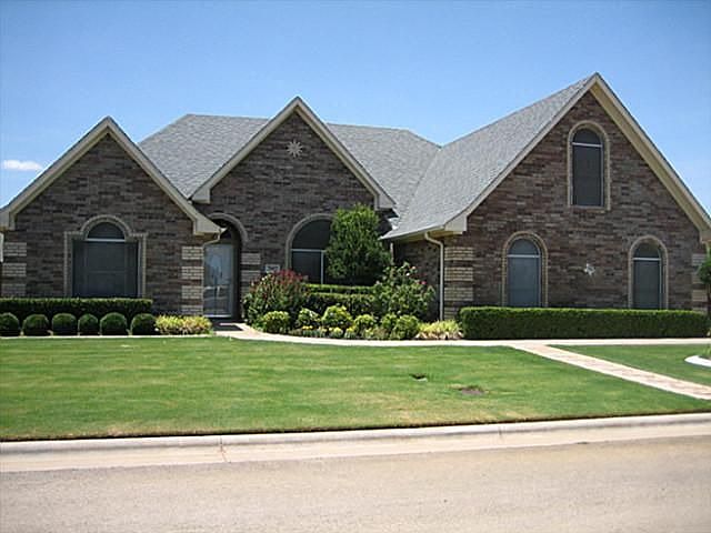 1st image of 7902 Skyline Dr