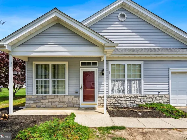 43 Osprey Pl, Barnegat, NJ 08005