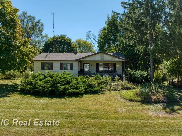 5027 Willard Rd, Birch Run, MI 48415