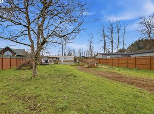 2080 Harbor Dr, Springfield, OR 97477