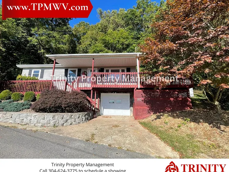 305 Michael St — Photo 1