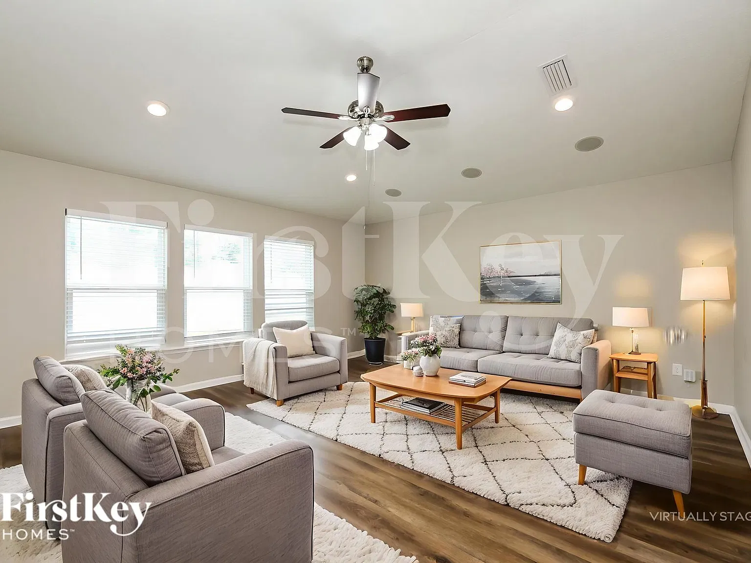 4 bed, 2.0 bath, 1818 sqft, $2,535 — Photo 4