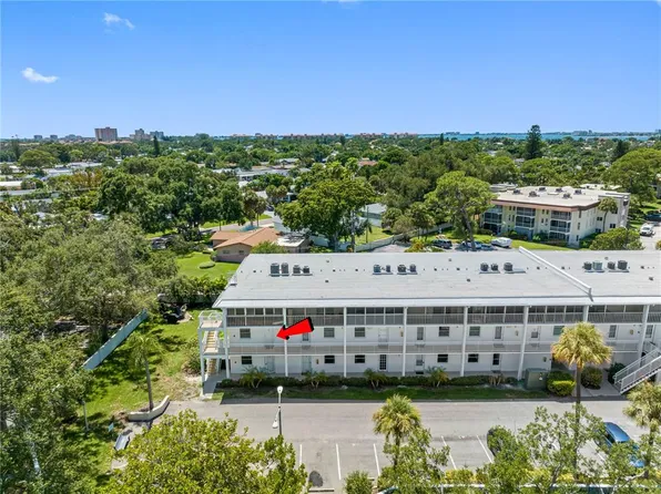 4920 38th Way S APT 212, Saint Petersburg, FL 33711