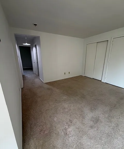 100 E Glenolden Ave #F1 — Photo 5