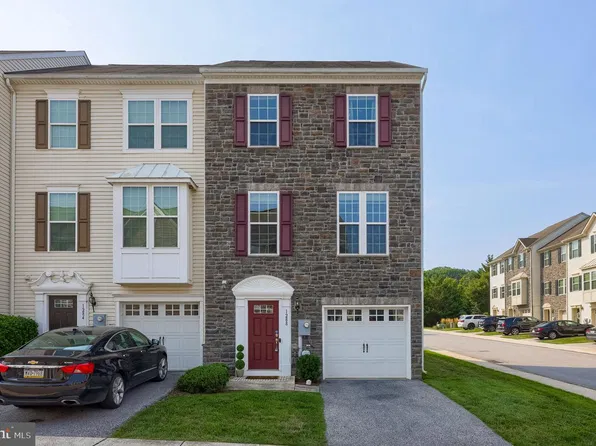1288 Elderslie Ln #88, York, PA 17403