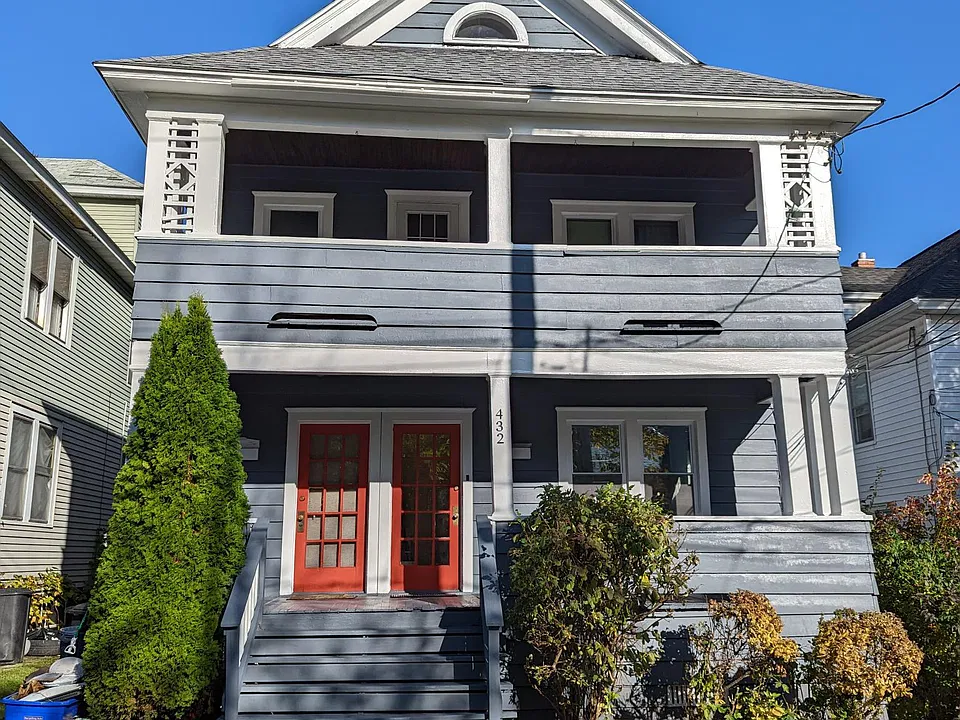 432-34 Tennyson Ave #2