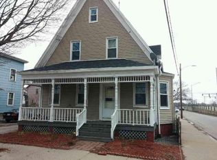 54 Puritan St, Providence, RI 02907