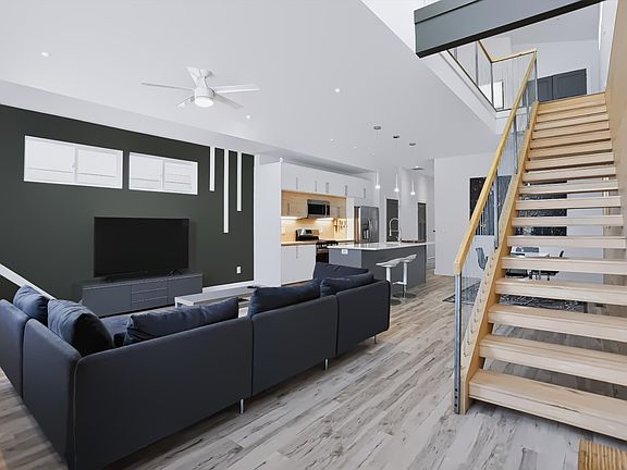3rd image of 433 Parkway Ave