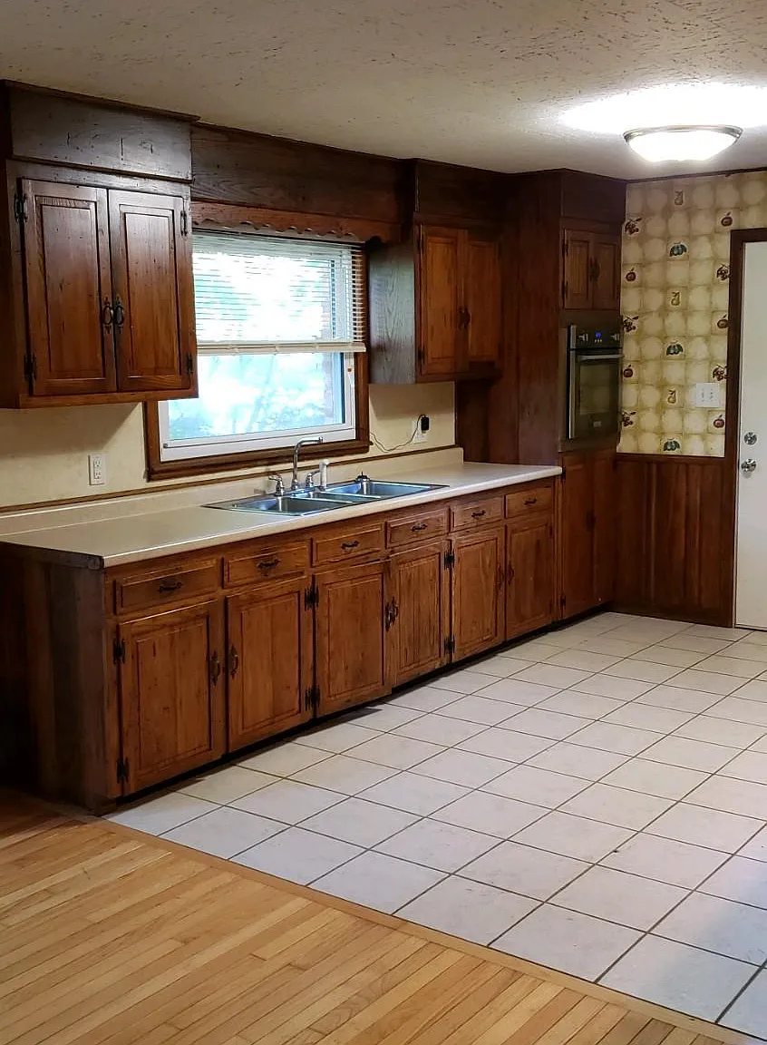 3 bed, $1,725 — Photo 3