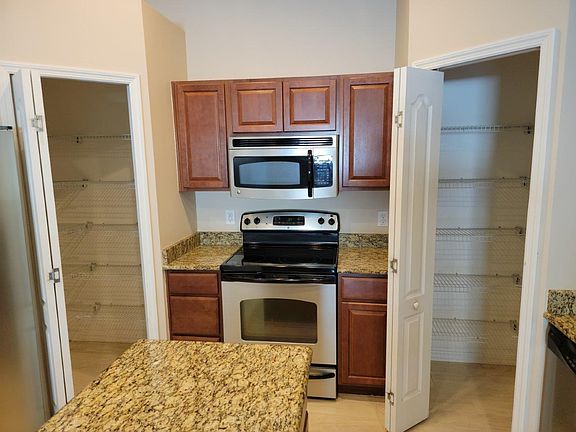 3rd image of 4783 Ashley Lake Cir