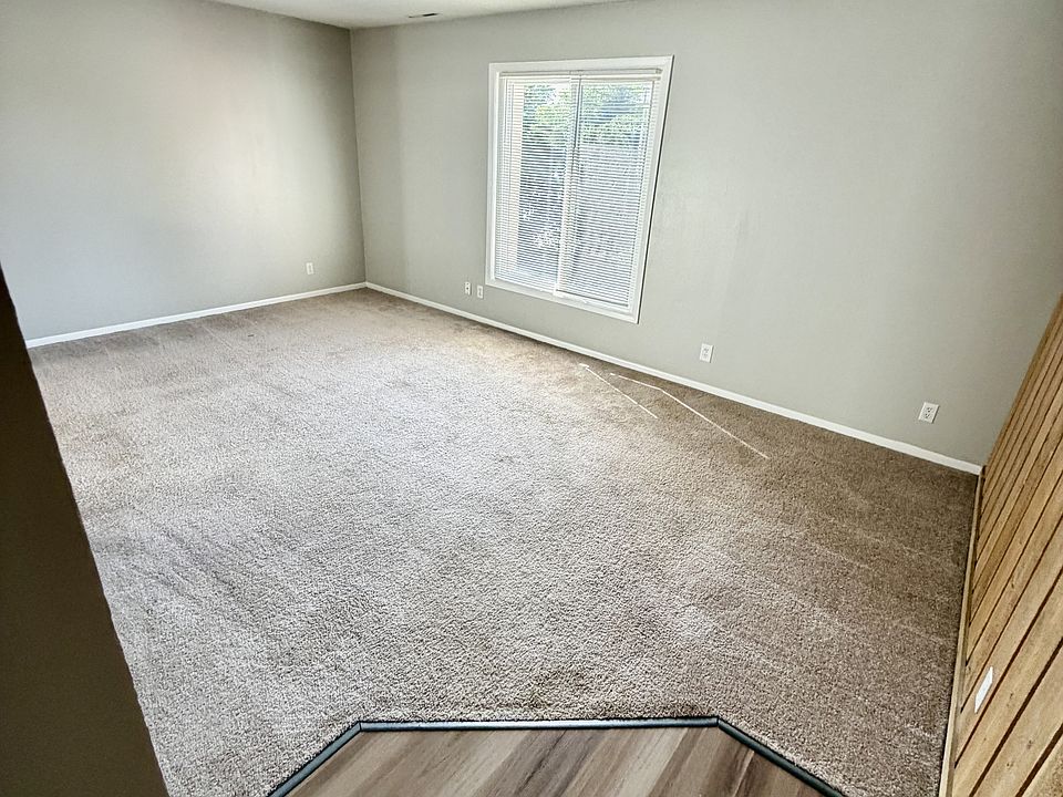1st image of 2400 S Detroit Ave APT 7