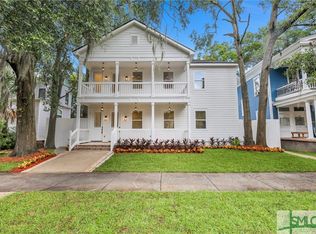 912 E Henry St, Savannah, GA 31401
