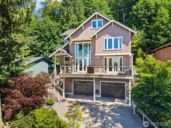 89 Grand View Lane, Bellingham, WA 98229