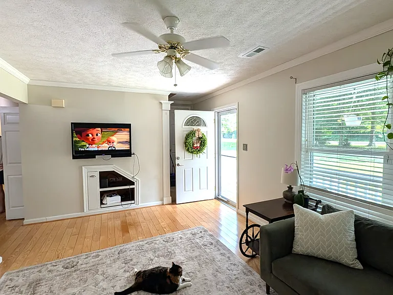 5212 Hickory Fork Rd — Photo 3