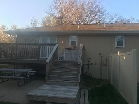 5th image of 1802 Wayne Dr