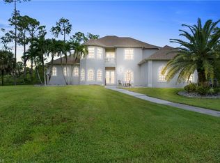 6181 Hidden Oaks Ln, Naples, FL 34119