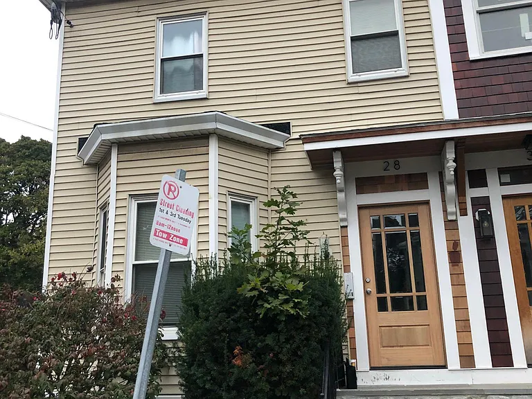 28 Copeland St #3 — Photo 1