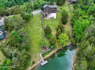 2350 Kerr Rd, Sevierville, TN 37876