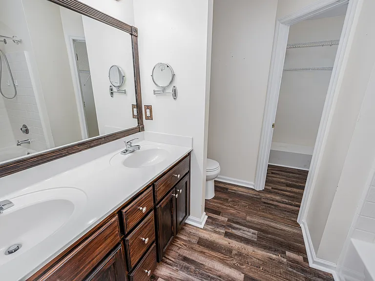 910 Gum Branch Ct — Photo 16