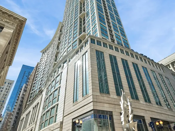 130 N Garland Ct APT 4103, Chicago, IL 60602