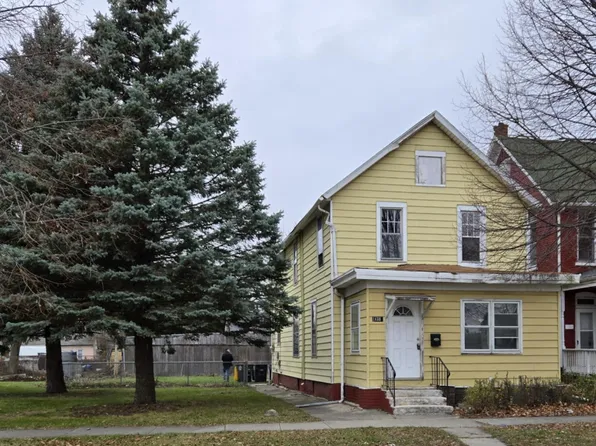 1138 Hanna St, Fort Wayne, IN 46802