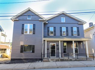 606 Oak St, Irwin, PA 15642