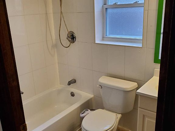 5th image of 143-20 Sanford Ave Floor 3