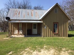 608 Center St, Hico, TX 76457