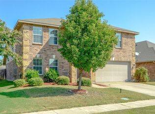 487 Eisenhower Ln, Lavon, TX 75166