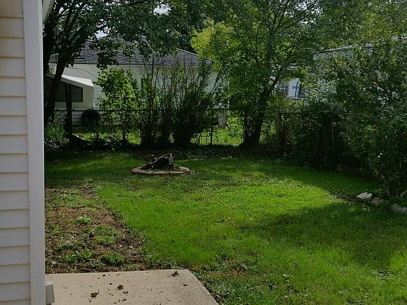 2nd image of 3011 Wilson Ave