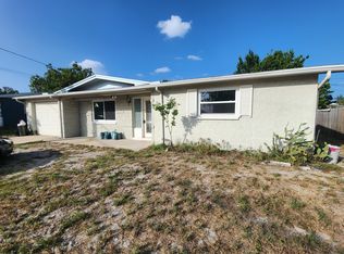 7301 Country Club Dr, Hudson, FL 34667