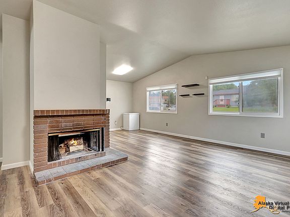 2nd image of 3490 Harrier Cir