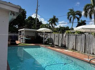 6464 W 11th Ave #0, Hialeah, FL 33012