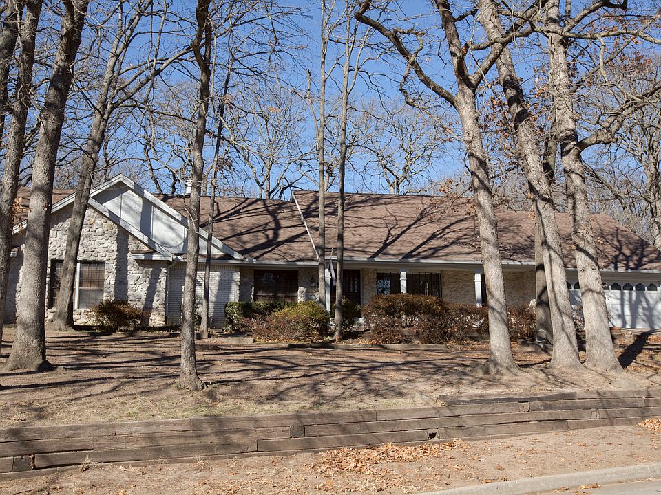 Beautiful home on treed lot